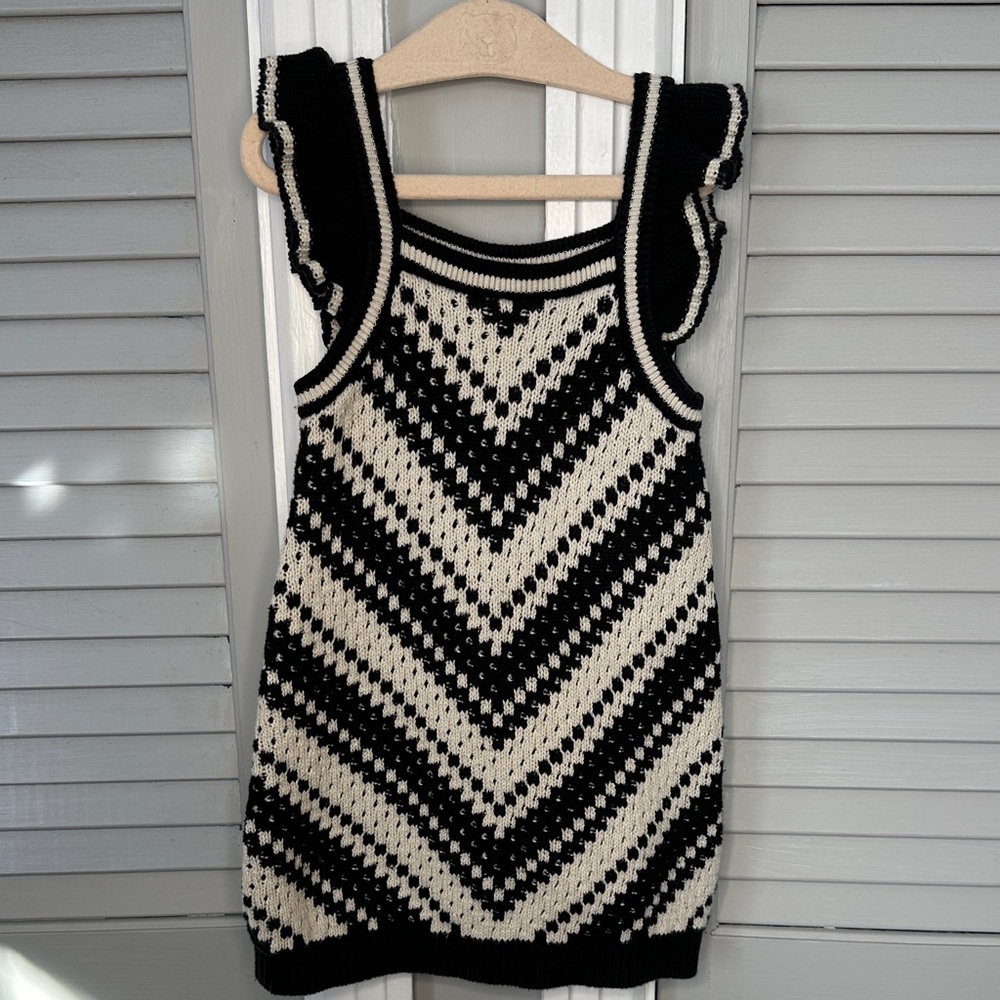 GAP Black and Cream Girls Chevron Print Cap Sleeve Knit Dress